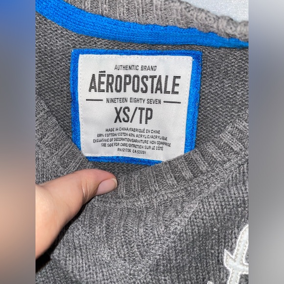 Aeropostale AERO Women’s Casual Outdoor Knit Sweater Size XS Gray Logo - Picture 4 of 4
